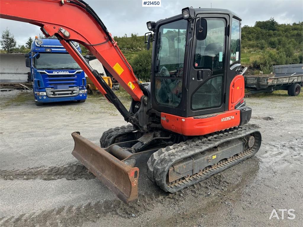 Kubota KX057-4 Tracked excavator w/ sanding bucket and ro 2013 21450 KX057-4 Tracked excavator w/ sanding bucket and ro 20...