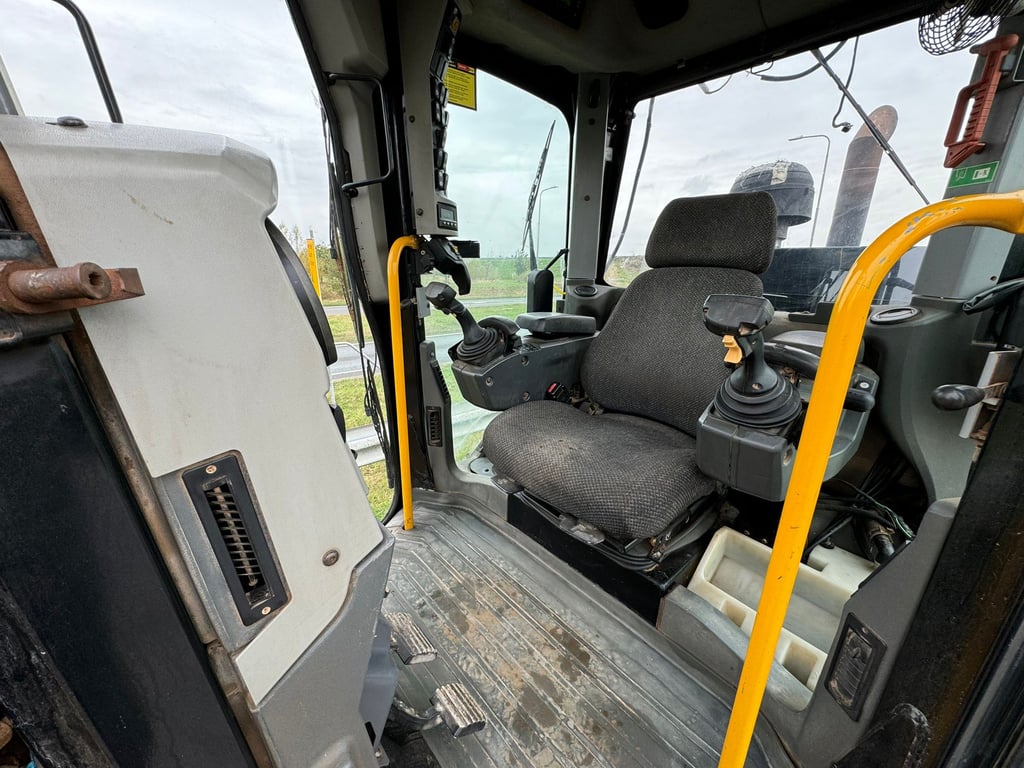 Caterpillar 140M 2014 00032938 140M 2014 1 image 14