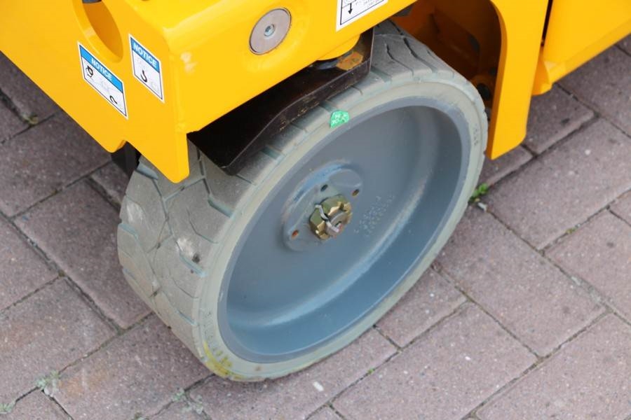 Haulotte Compact 8 Valid inspection, *Guarantee! Electric, 2018 HAULOTTE - Compact 8 - 60087 Compact 8 Valid inspection, *...