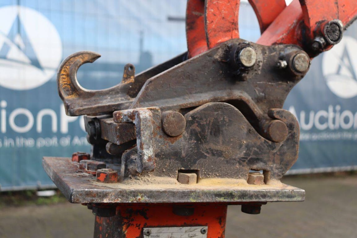 Mini excavator Kubota U-10-3 Diesel 2016 2016 U-10-3 2016 1 image 15