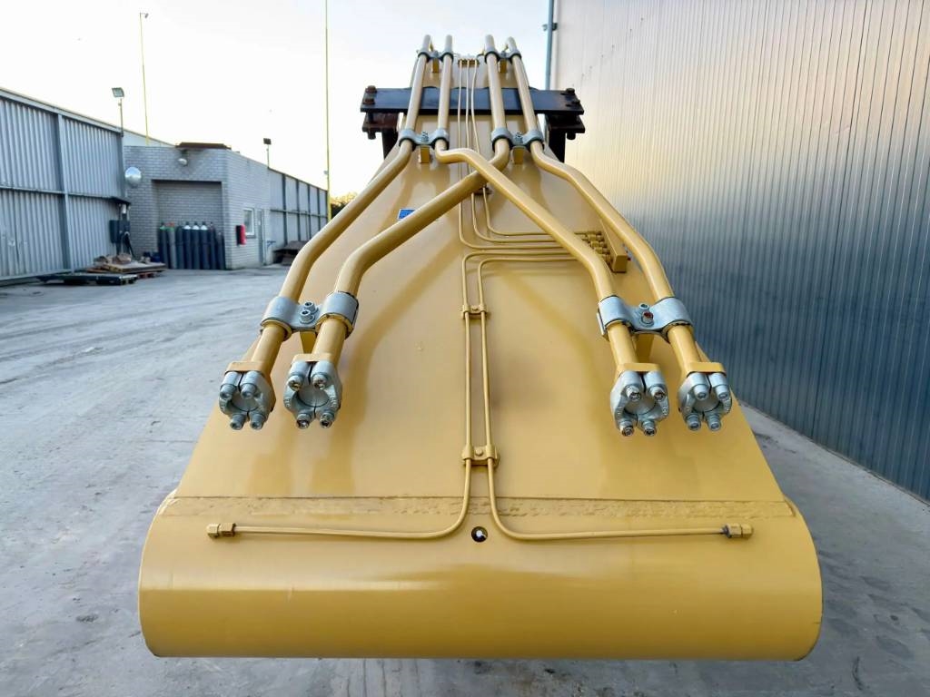 CAT 336E 18m Set Long Reach Equipment 2025 907100 336E 18m Set Long Reach Equipment 2025 0 image 13