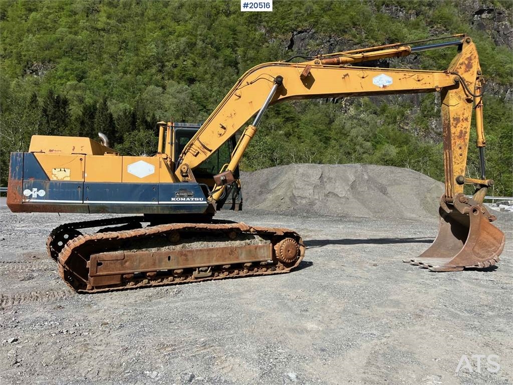 Komatsu PC200-3 Excavator W/ Toothed Bucket. WATCH VIDEO 1998 20516 PC200-3 Excavator W/ Toothed Bucket. WATCH VIDEO 1998 ...