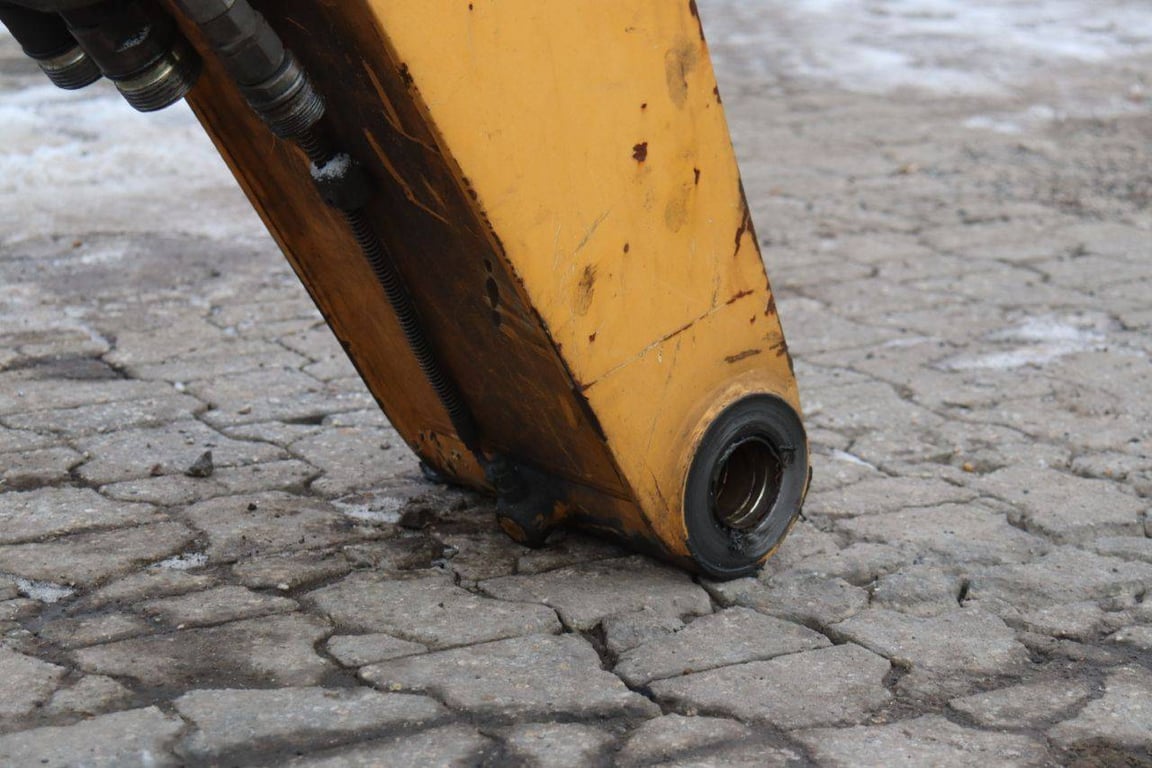 Heavy machinery product image - Image 12 of 15