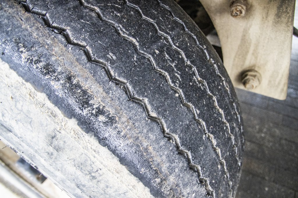 MOL BETON MIXER/MALAXEUR/MISCHER 12M3+MOTOR/MOTEUR 2000 E56868 MOL BETON MIXER/MALAXEUR/MISCHER 12M3+MOTOR/MOTEUR 2000 1 i...