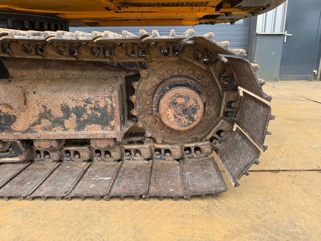 JCB JS220 LC Semi Long Reach - 10 meter 2015 00033361 JS220 LC Semi Long Reach - 10 meter 2015 1 image 9