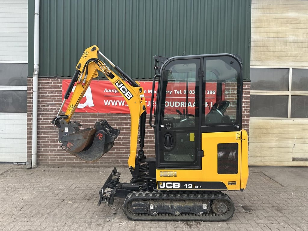 Heavy machinery product image - Image 1 of 15