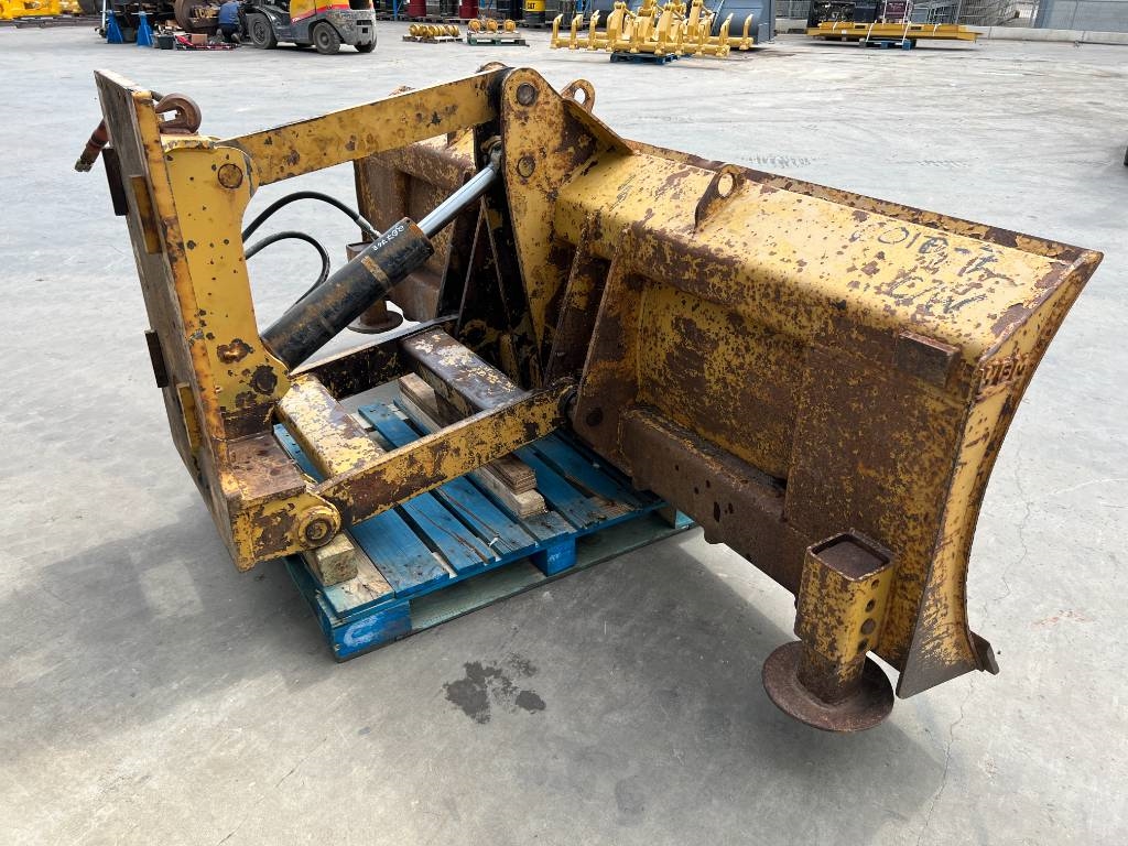 CAT 12H / 120M / 120H / 140G / 140H / 140K / 140M / 14 2025 907742 12H / 120M / 120H / 140G / 140H / 140K / 140M / 14 2025...