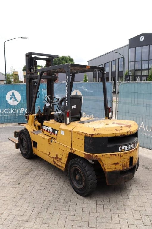 Forklift Caterpillar DP45 Diesel 4500kg 3.3m 1995 1995 DP45 1995 1 Forklift image 4