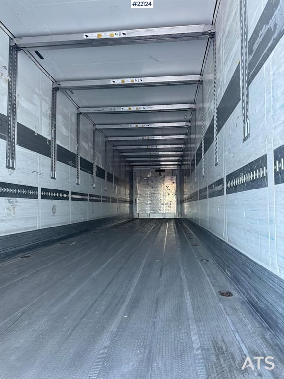 Schmitz Cargobull box semi-trailer with refrigeration/freezer unit 2018 22124 Schmitz Cargobull box semi-trailer with refr...
