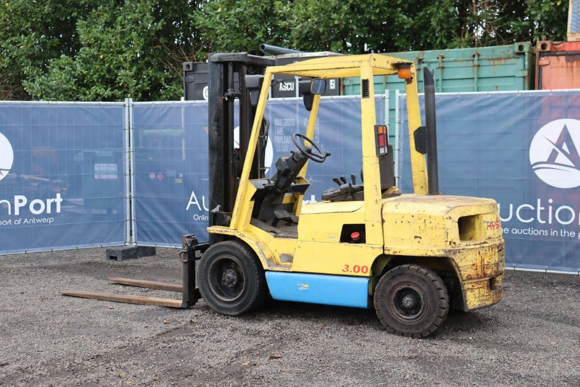 Forklift Hyster H3.00XM Diesel 2750kg 4.91m 2003 2003 H3.00XM 2003 1 Forklift image 3