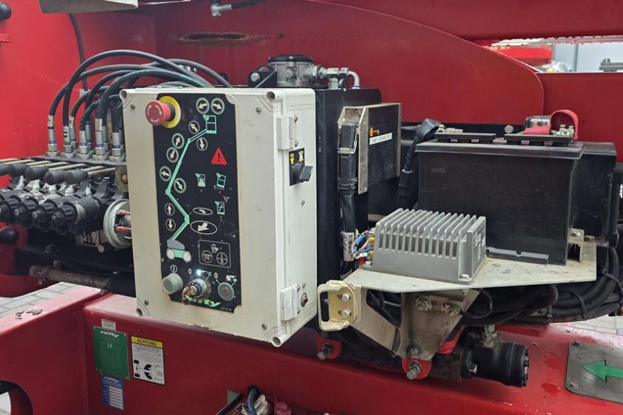 Niftylift HR17 HYBRIDE 4WD Hybrid, 4x4 Drive, 17.2m Working 2013 NIFTYLIFT - HR17 HYBRIDE 4WD - 90358 Niftylift HR17 HYBRI...