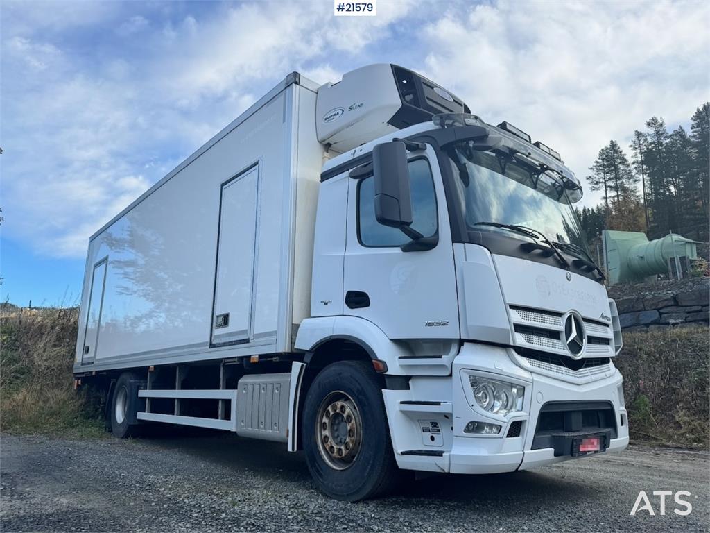 Mercedes-Benz Antos 1832 2016 21579 Antos 1832 2016 1 image 9