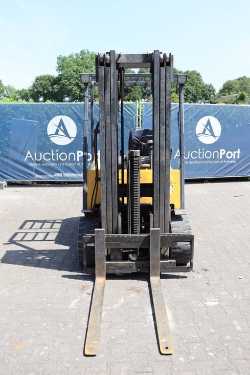 Forklift Jungheinrich EFG 25 Electric 2400kg 5.0m 1999 1999 EFG 25 1999 1 Forklift image 8