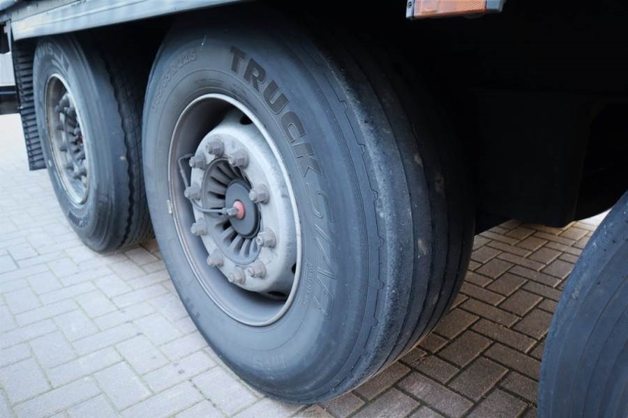 Krone SD Dutch Registration, 3-Axle, Lift Axle, Air Susp 2015 KRONE - SD - 61395 SD Dutch Registration, 3-Axle, Lift Axle,...