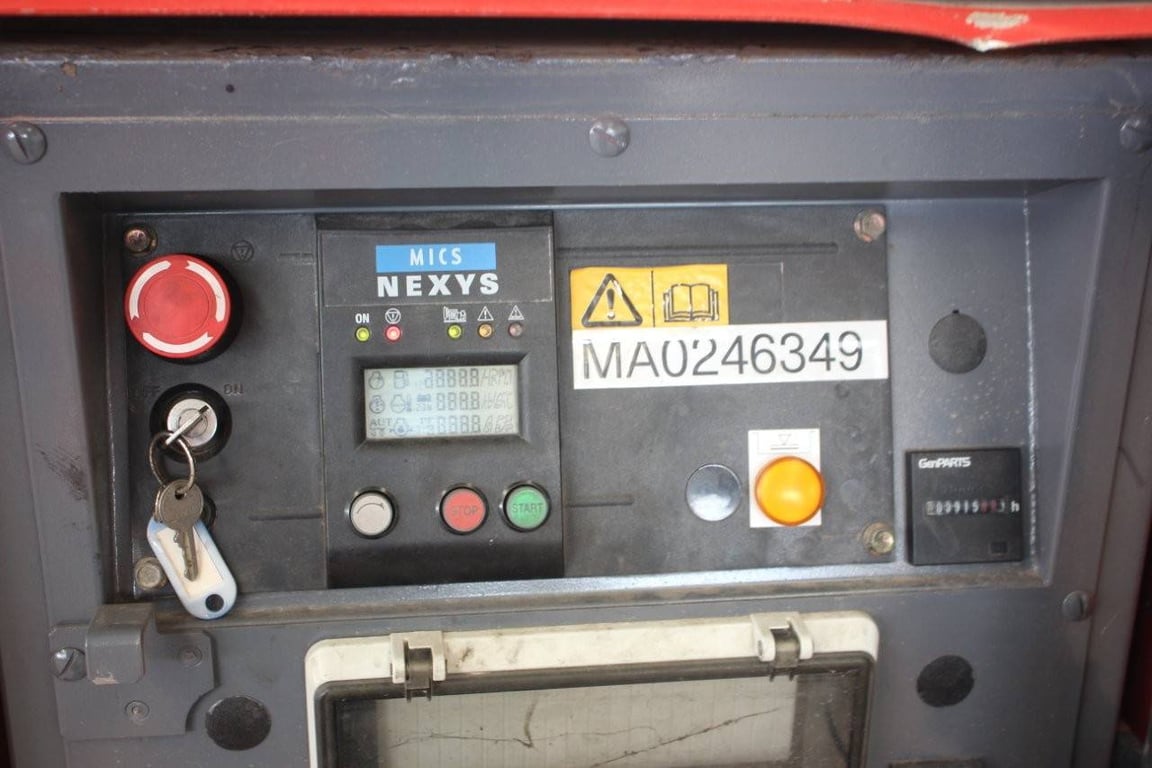 Generator SDMO R22 Diesel 2012 2012 SDMO R22 2012 1 Generators image 12