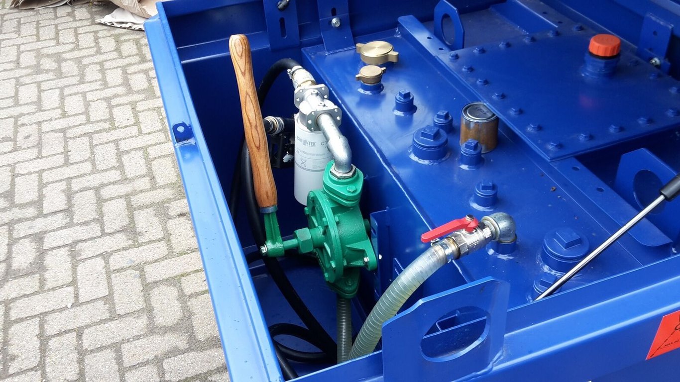 IBC tank met handpomp NN0411 IBC tank met handpomp 0 image 4
