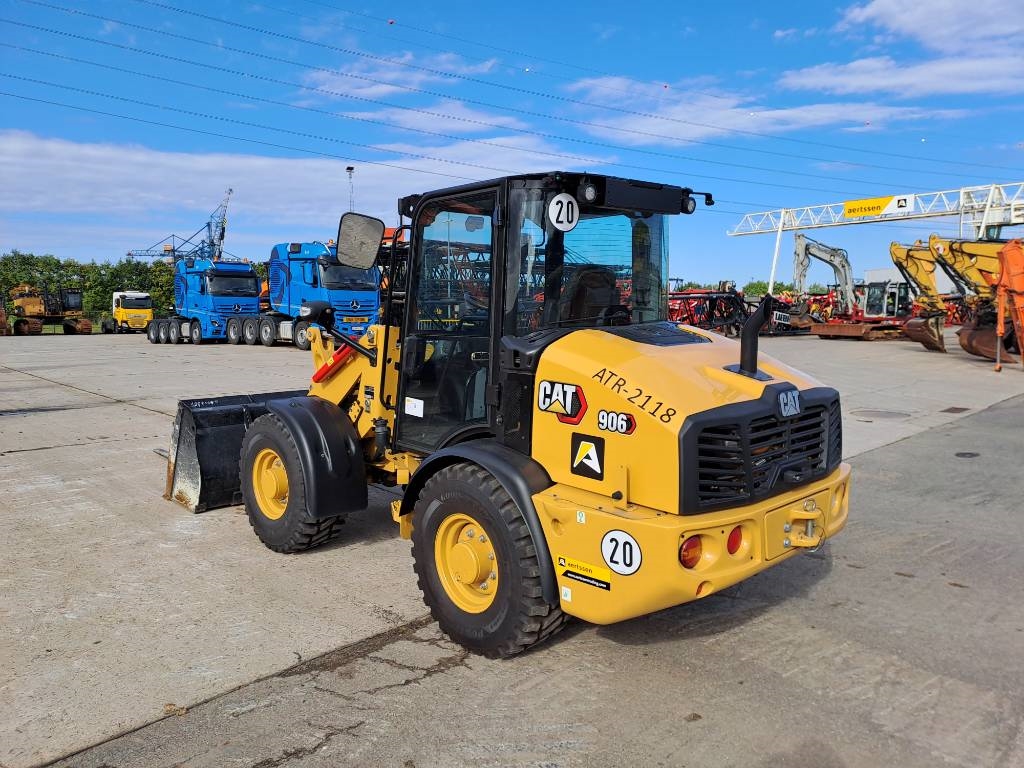 CAT 906 (Bucket+Forks) 2024 ATR-2118 906 (Bucket+Forks) 2024 0 Wheel Loaders image 2