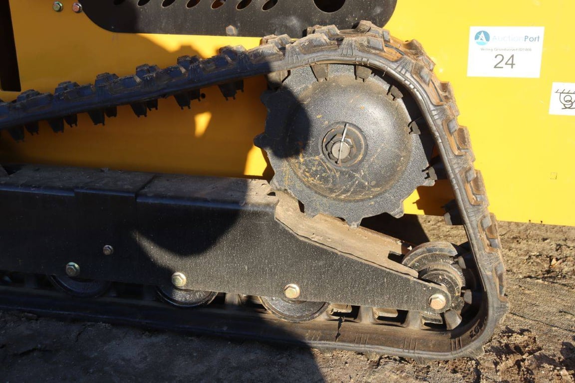 Skid Steer Loader LH T360 Petrol 8.7kW 2025 New 2025 LH T360 2025 0 image 15