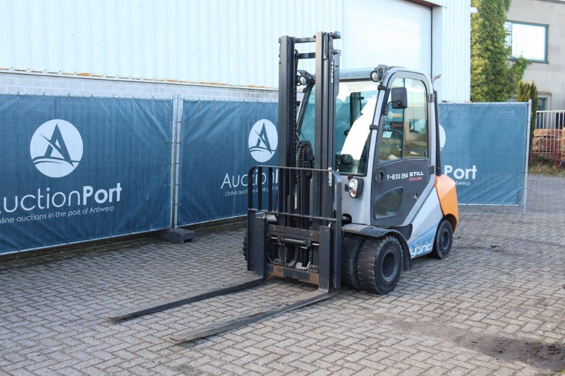 Forklift Still RX70-35H Hybrid 3500kg 2013 2013 Still RX70-35H 2013 1 Forklift image 9