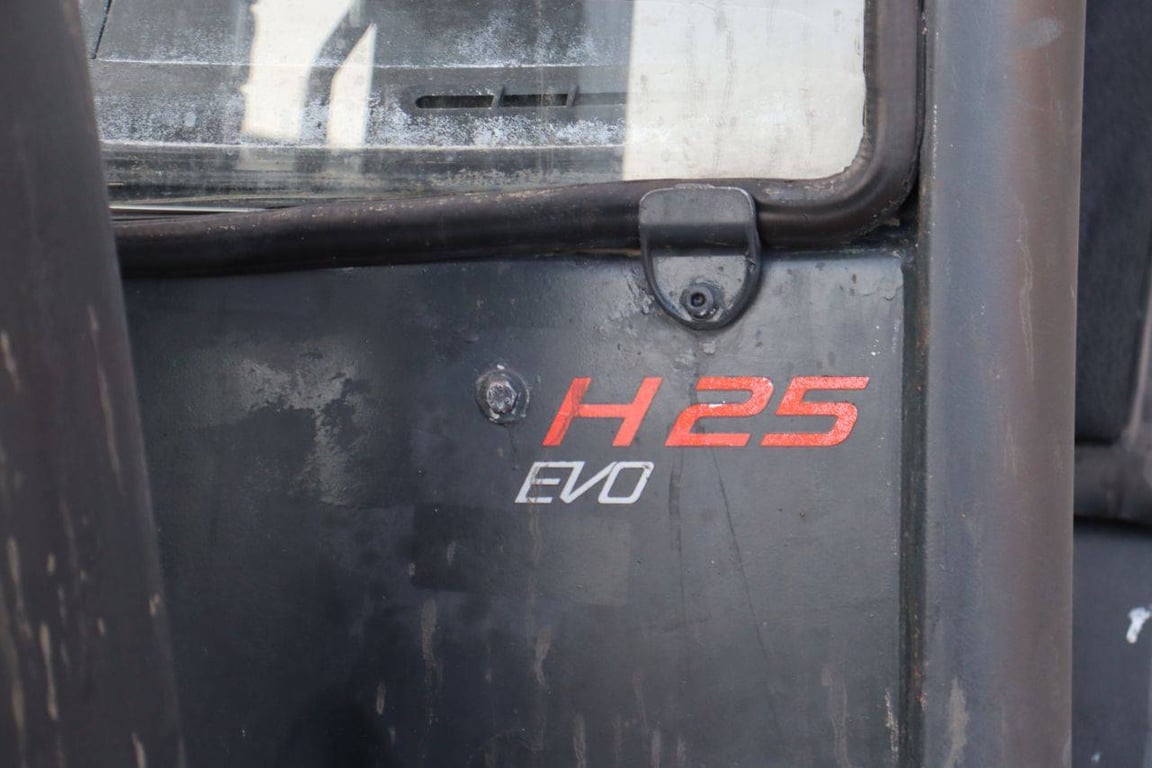 Forklift Linde H25D-02 Diesel 2500kg 2014 2014 H25D-02 2014 1 Forklift image 13
