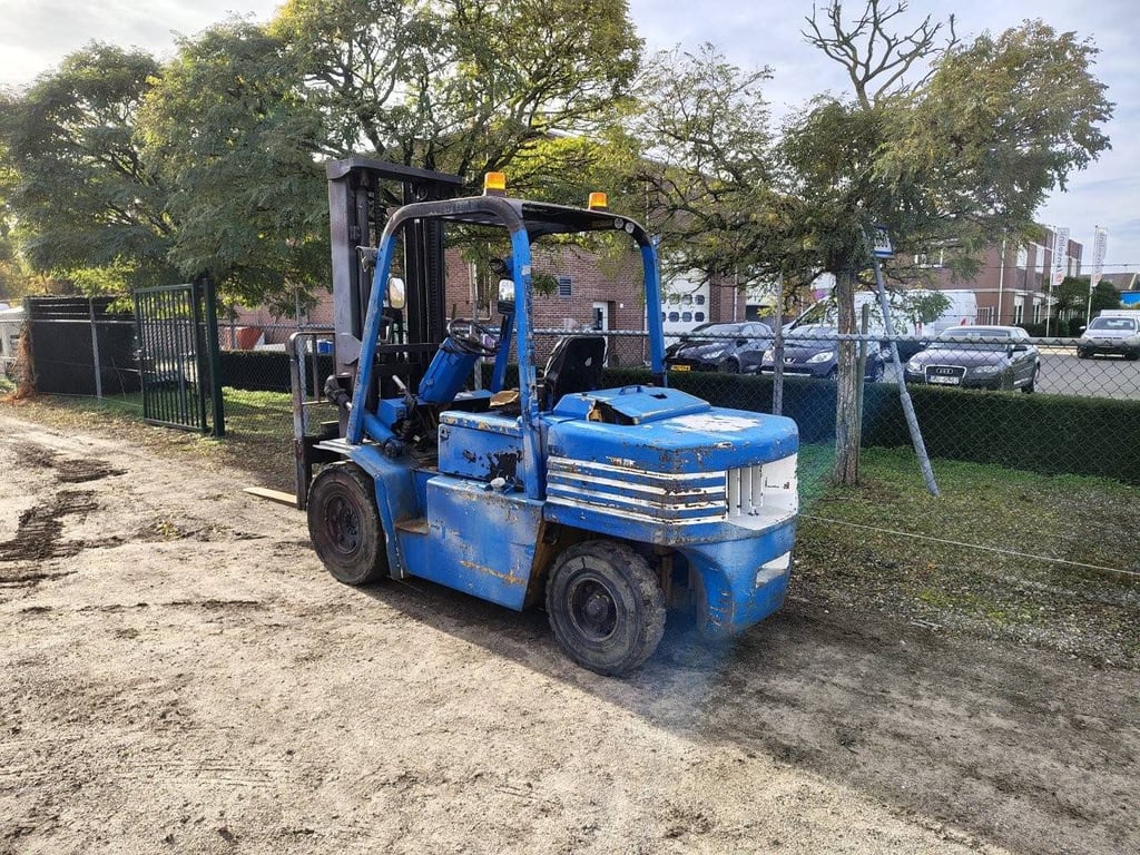 Forklift Daewoo D40-S Diesel 4000kg 1997 1997 D40-S 1997 1 Forklift image 3
