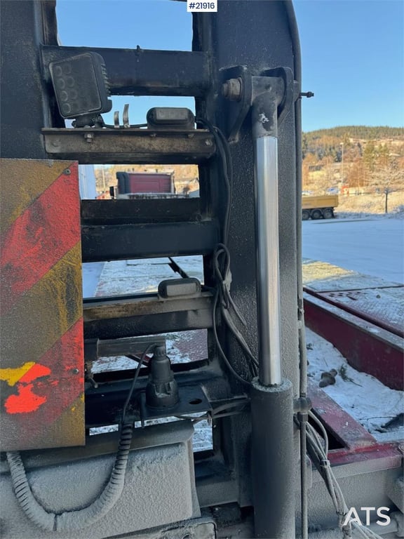 Heavy machinery product image - Image 11 of 30