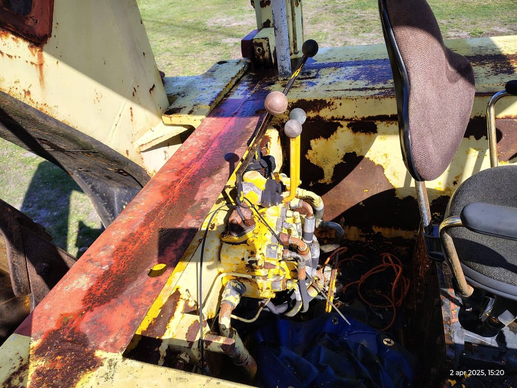 Heavy machinery product image - Image 11 of 11