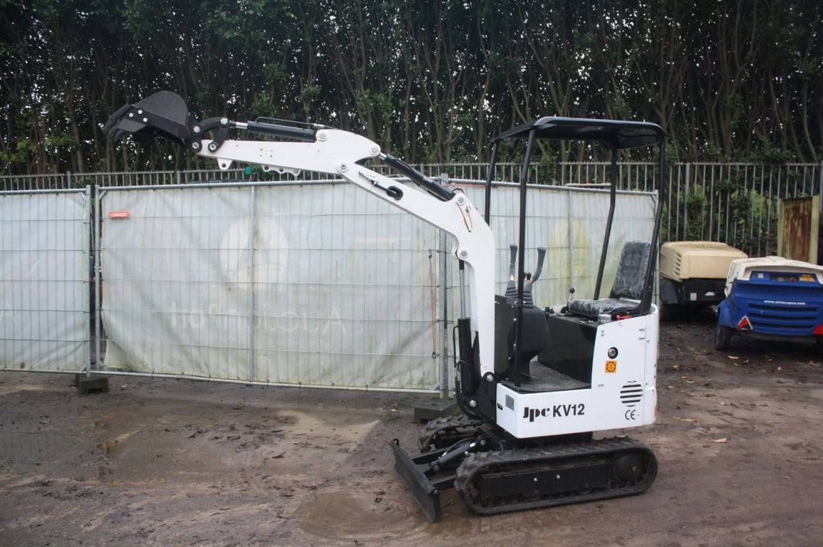 Mini excavator JPC KV12 Diesel 12hp 2025 Demo 2025 JPC KV12 2025 1 image 8