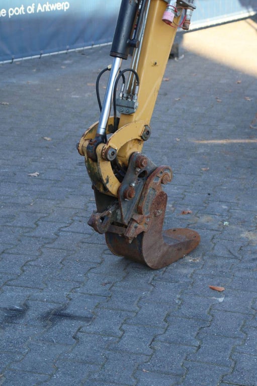 Rupsgraafmachine Caterpillar 301.7D Diesel 2018 2018 301.7D 2018 1 Crawler Excavators image 14