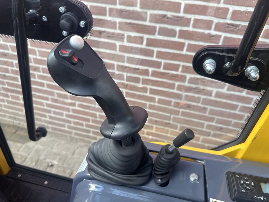 Eurotrac W11 EC 100% Elektrisch - Nieuw 2025 12790 Eurotrac W11 EC 100% Elektrisch - Nieuw 2025 0 image 8