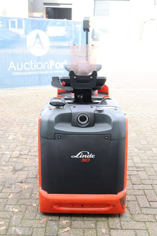 Electric tractor Linde 50 Electric 50 1 Tractor Units image 8