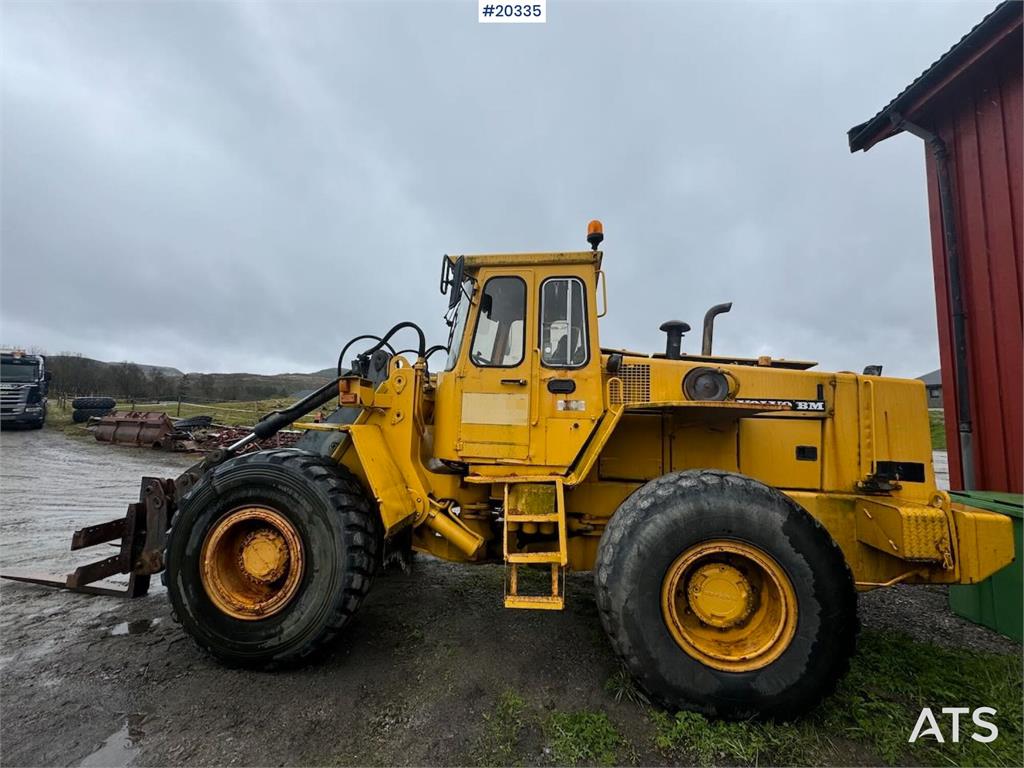 Volvo L90 Wheel Loader w/ overhauled engine. 1990 20335 L90 Wheel Loader w/ overhauled engine. 1990 1 Wheel Loaders image 3