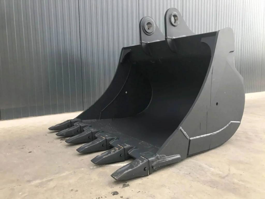 Volvo EC200 2025 903791 EC200 2025 0 image 4