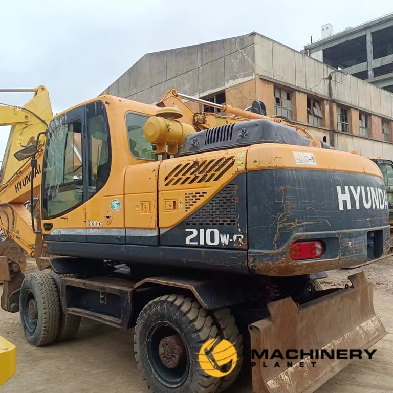 Heavy machinery product image - Image 10 of 13