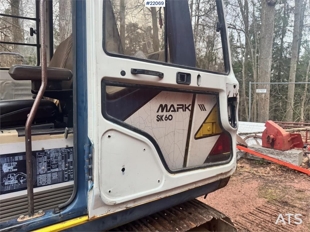 Kobelco SK60 crawler excavator with bucket 1991 22069 SK60 crawler excavator with bucket 1991 1 Crawler Excavators image 15