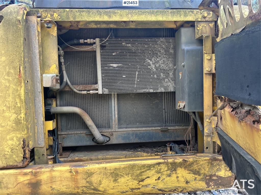 New Holland E215 Excavator 2008 21453 E215 Excavator 2008 1 Crawler Excavators image 10
