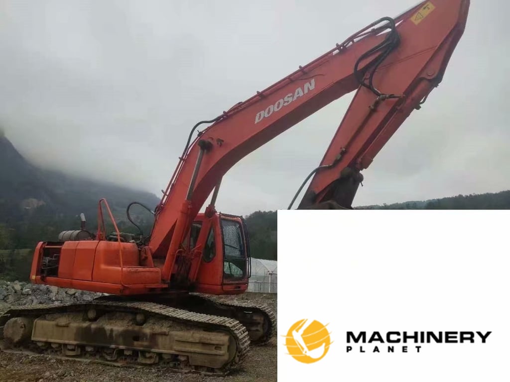 DOOSAN DH420LC-7 42 TONS Used Crawler Excavator Hot Sale DH420LC-7 2018 1 Crawler Excavators image 2