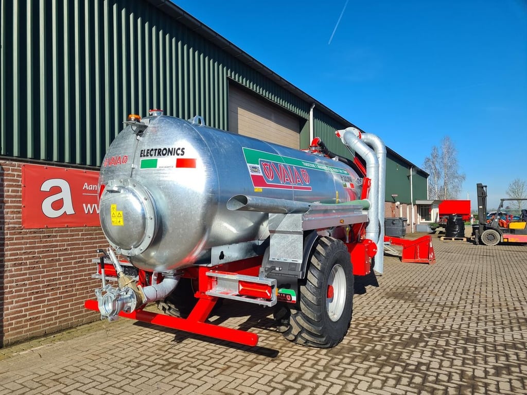 Vaia waterwagen MB 100 2024 9709 Vaia waterwagen MB 100 2024 0 image 4