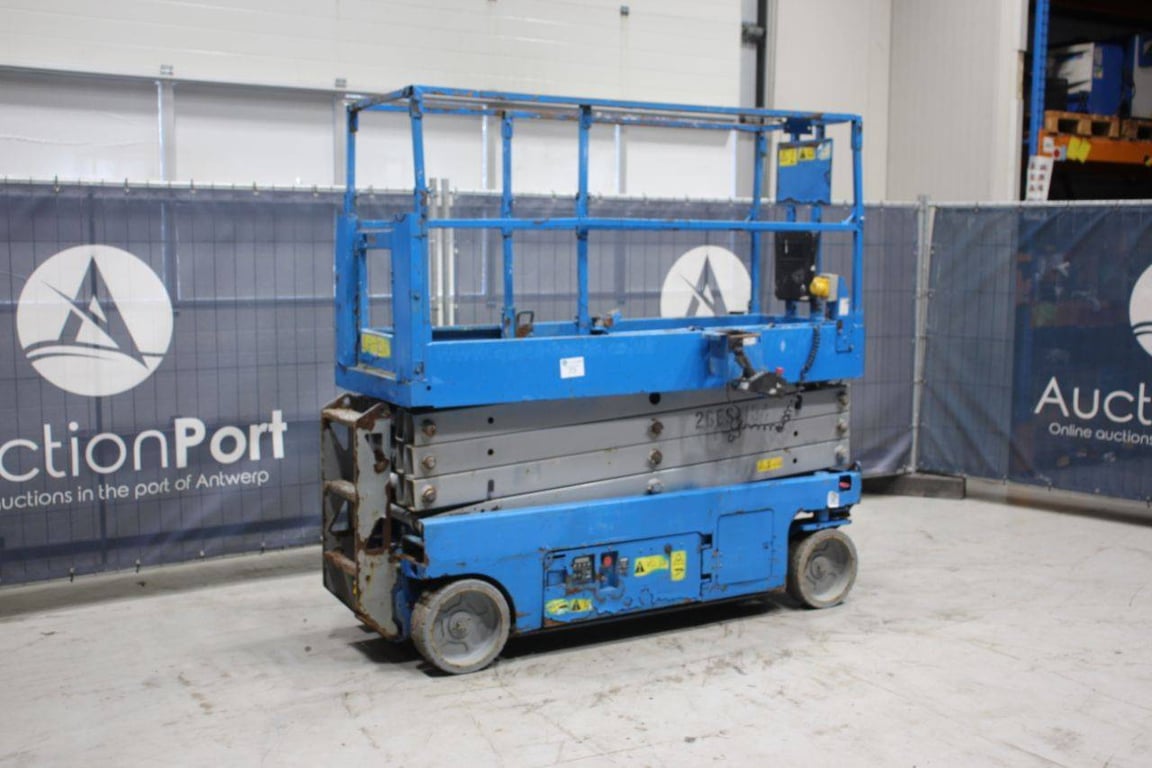 Scissor Lift Genie Electric 9.8m 1 Scissor Lifts image 8