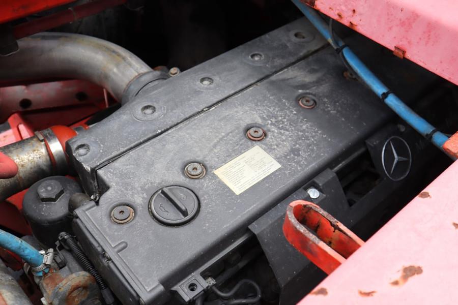 Sandvik LH410 Diesel, 4x4 Drive, 10t Capacity, Tilting Buc 2010 SANDVIK - LH410 - 30083 LH410 Diesel, 4x4 Drive, 10t Capac...