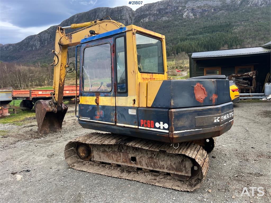 Komatsu PC60-5 1995 21807 PC60-5 1995 1 Crawler Excavators image 9