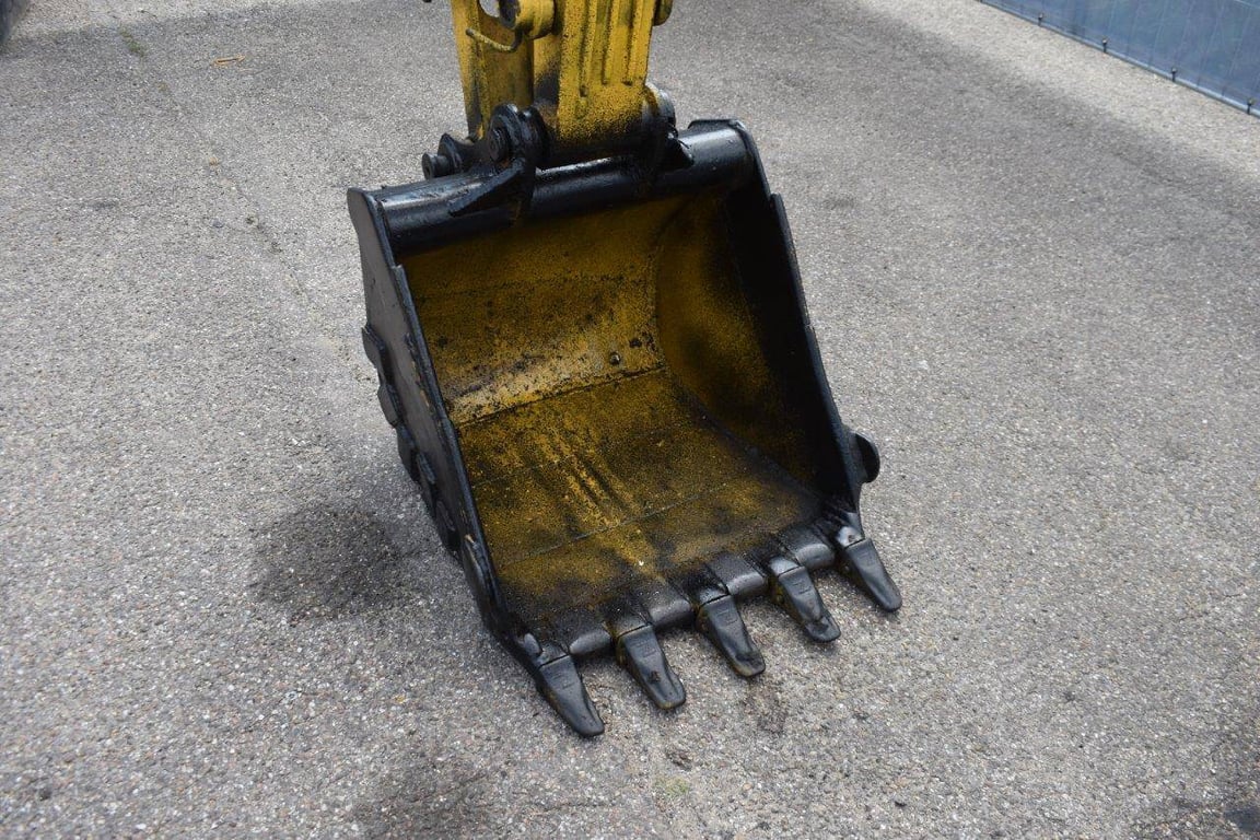 Hyundai R55-7 Diesel Crawler Excavator R55-7 1 Crawler Excavators image 10