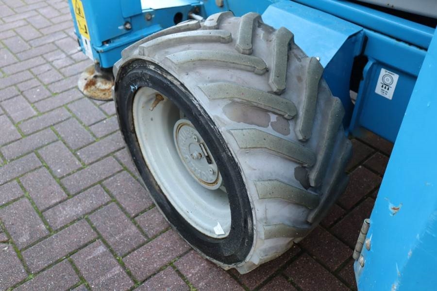 Genie GS4069 Electric, 14m Working Height, 363kg Capacit 2014 GENIE - GS4069 - 61978 GS4069 Electric, 14m Working Height, ...