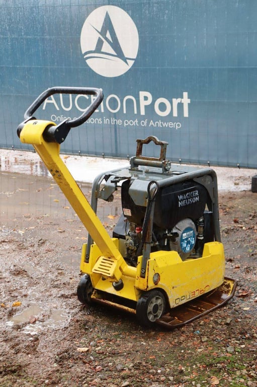 Vibrating plate Wacker Neuson DPU3760 Diesel 4.2kW 2018 2018 Neuson DPU3760 2018 1 image 5