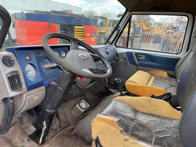 Volkswagen 15-180 2010 3744 Volkswagen 15-180 2010 1 image 11