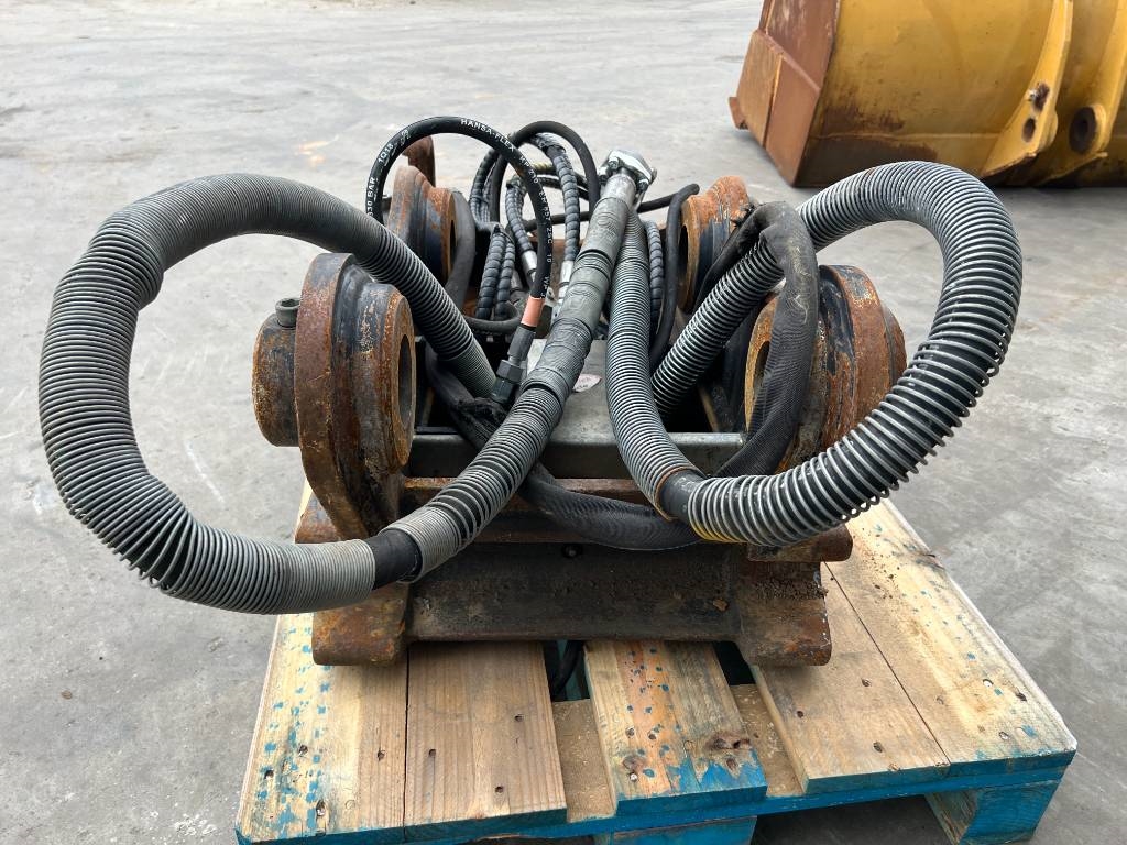 OilQuick OQ70/55 - 323F 2018 907697 OilQuick OQ70/55 - 323F 2018 1 image 6