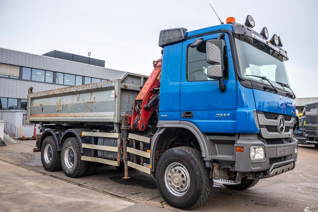 MERCEDES ACTROS 3344 AK - HMF 1643 Z2 2010 E63213 ACTROS 3344 AK - HMF 1643 Z2 2010 1 image 8