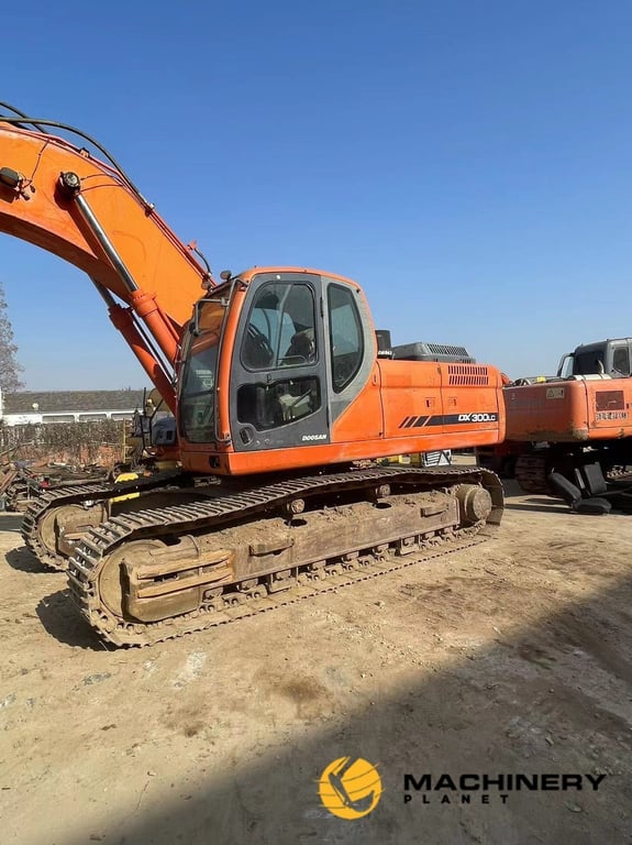 Used DOOSAN DX300LC Crawler Excavator DOOSAN DX300LC 2019 1 Crawler Excavators image 5