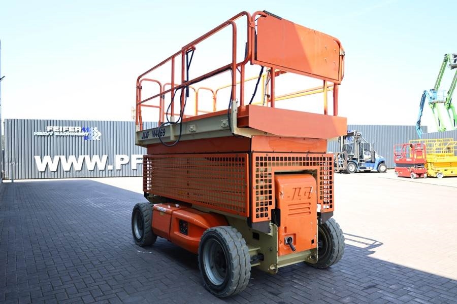 JLG M4069 Hybrid, 14.2m Working Height, 360kg Capacity 2013 JLG - M4069 - 90074 M4069 Hybrid, 14.2m Working Height, 360kg ...