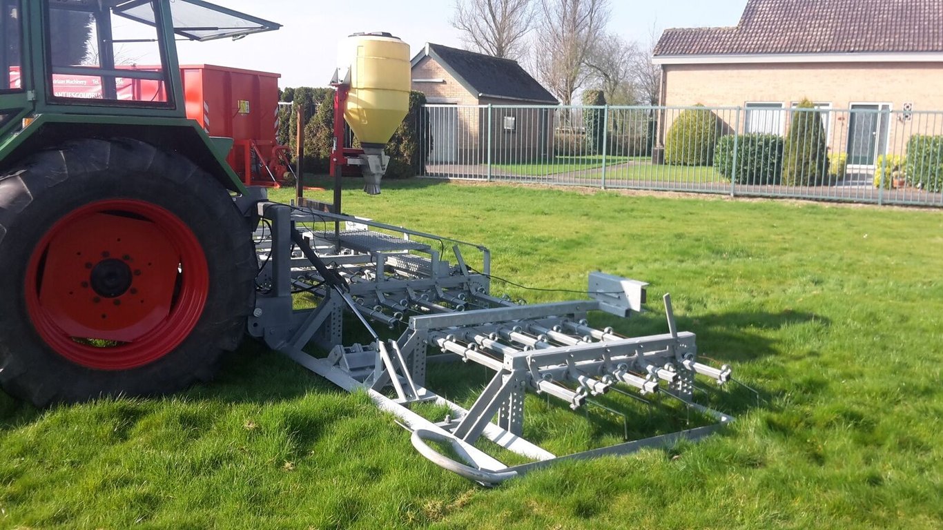 Graslandverzorgingsmachine N3858 Graslandverzorgingsmachine 0 image 3